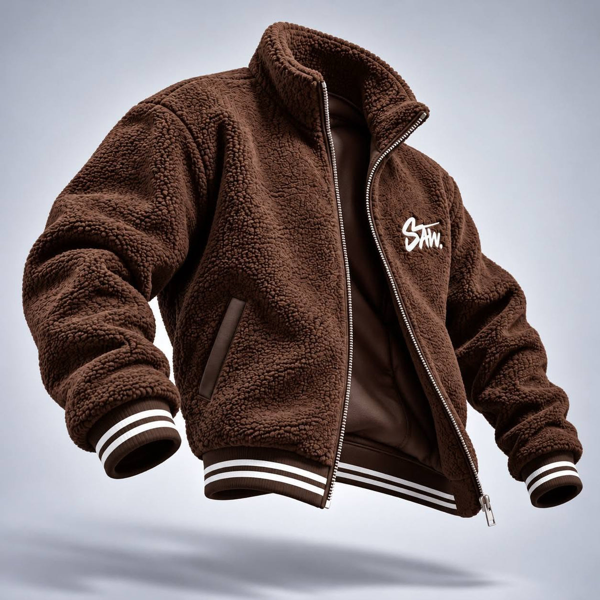 Gilet SAW – Marron – side – Brown sherpa jacket, open front zipper, white chest embroidery, striped hem