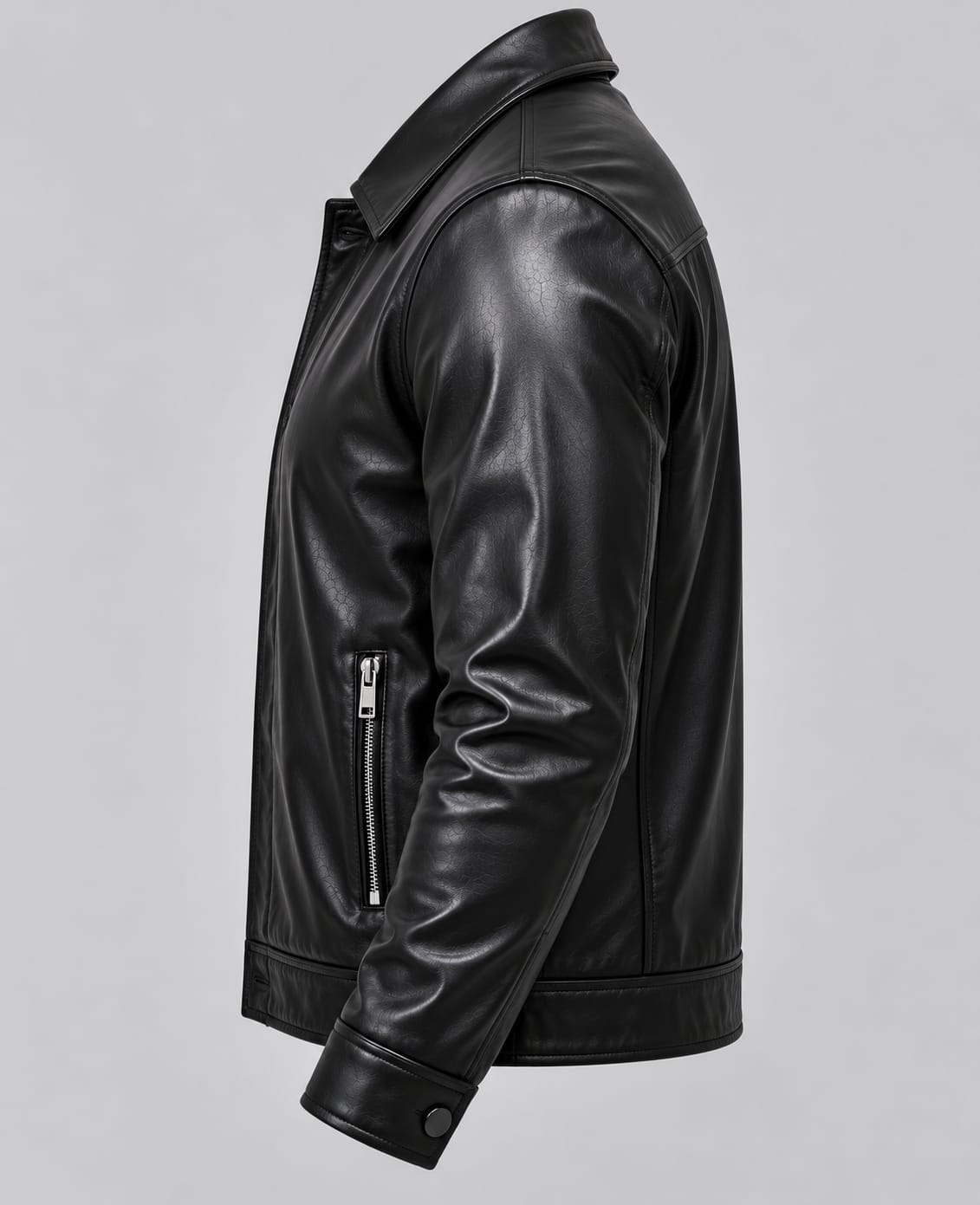 Street Style Leather Jacket – Noir – side – side profile view showing sleeve texture and zip pocket detail