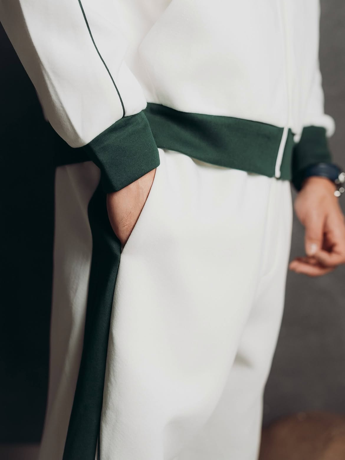 Tracksuit Set – Ivory – Blanc – detail – side pocket view with dark green side stripe and ribbed cuffs