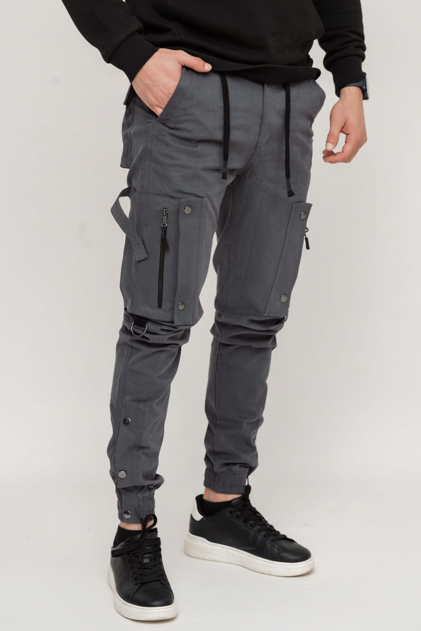 Tactical Cargo Pants - Grey Model